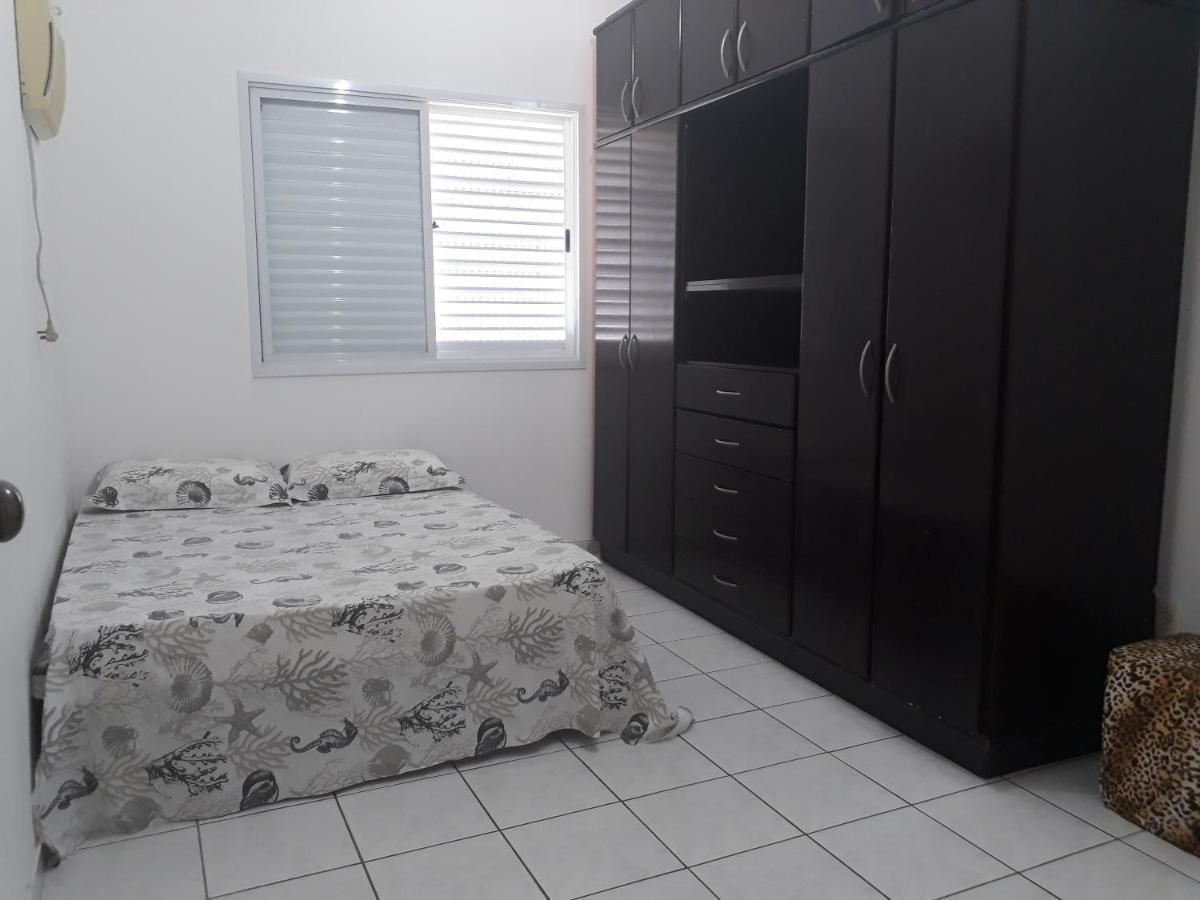 Apartamento Duas Quadras Mar Em Canasvieiras Edificio Ana Carolina Com Elevador E Proximo Trapiche *